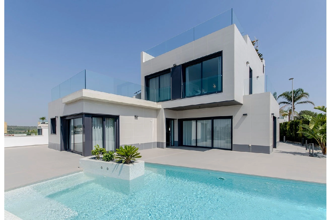 villa en Dehesa de Campoamor en venta, superficie 318 m², estado first owner, parcela 500 m², 3 dormitorios, 3 banos, piscina, ref.: HA-DCN-100-E13-2