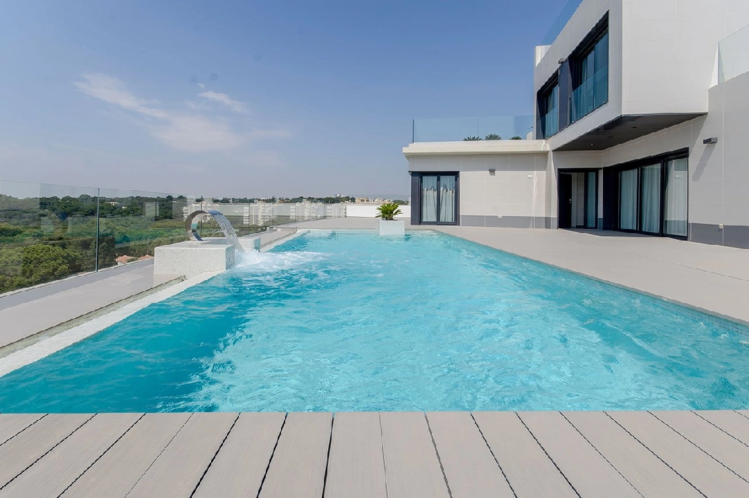 villa en Dehesa de Campoamor en venta, superficie 318 m², estado first owner, parcela 500 m², 3 dormitorios, 3 banos, piscina, ref.: HA-DCN-100-E13-3