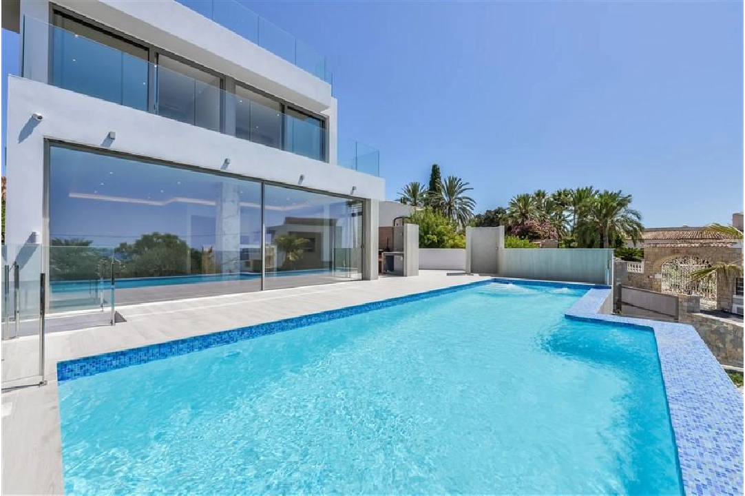 villa en Calpe en venta, superficie 332 m², parcela 727 m², 6 dormitorios, 6 banos, piscina, ref.: COB-2675-5