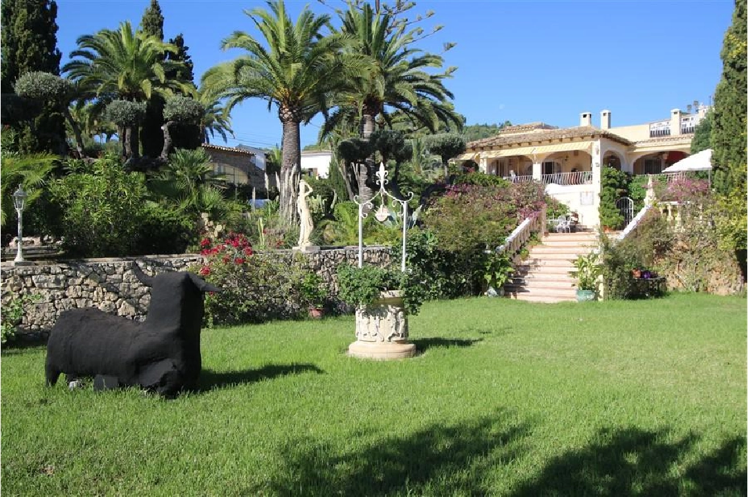 villa en Benissa en venta, superficie 372 m², parcela 3082 m², 4 dormitorios, 5 banos, piscina, ref.: COB-3306-23