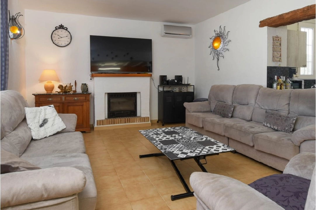 villa en Benissa(Benissa) en venta, superficie 240 m², aire acondicionado, parcela 2473 m², 4 dormitorios, 3 banos, ref.: BP-6403BEN-4