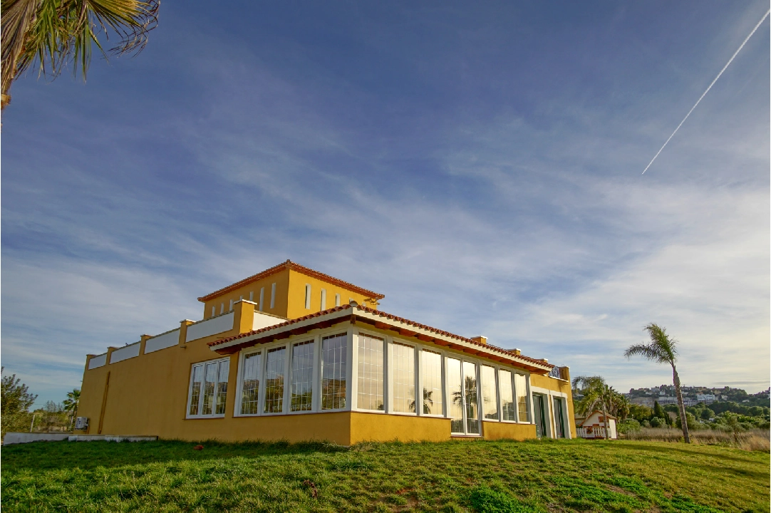 villa en Pedreguer(Benimaquia) en venta, superficie 471 m², aire acondicionado, parcela 8107 m², 6 dormitorios, 4 banos, ref.: BP-8066PED-1