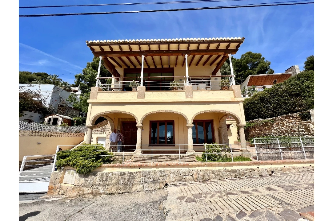 villa en Cabo San Antonio en venta, superficie 349 m², parcela 795 m², 4 dormitorios, 4 banos, piscina, ref.: BS-82369131-23