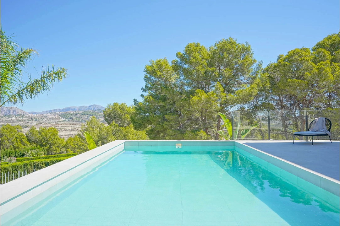 villa en Moraira(Benimeit) en venta, superficie 560 m², aire acondicionado, parcela 800 m², 4 dormitorios, 4 banos, piscina, ref.: BP-4305MOR-18