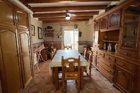Villa in Denia zu vermieten, Wohnfläche 200 m², Zustand gepflegt, + Zentralheizung, Klimaanlage, Grundstück 900 m², 3 Schlafzimmer, 2 Badezimmer, Pool, ref.: D-0123-53