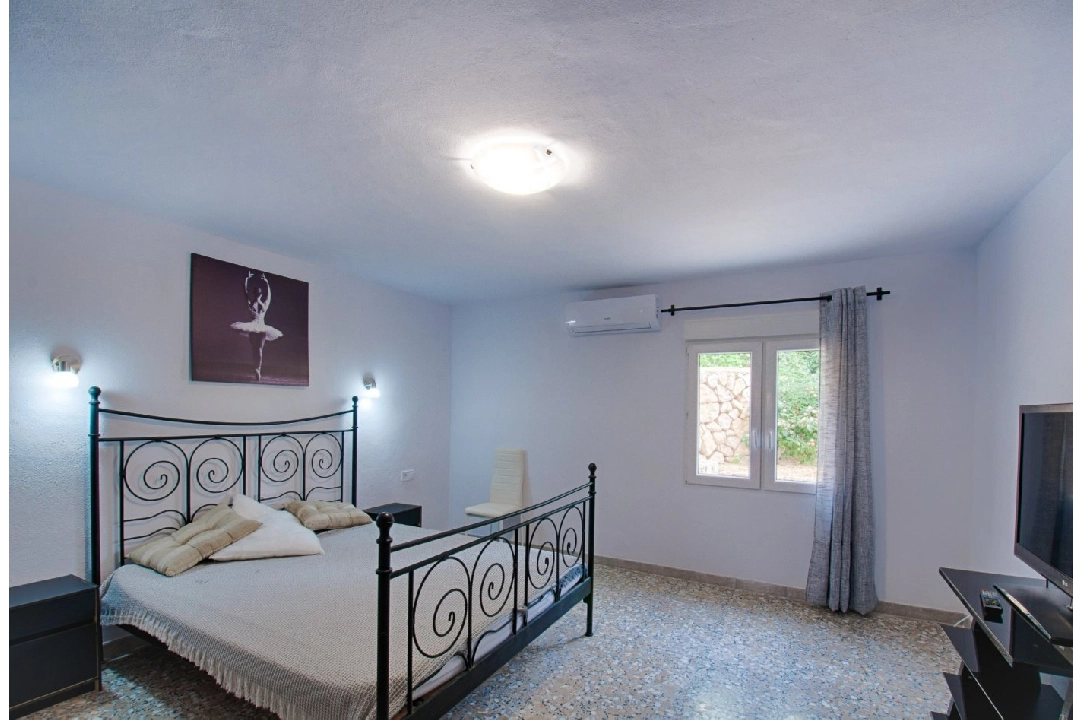 villa en Benissa(Baladrar) en venta, superficie 187 m², aire acondicionado, parcela 1000 m², 4 dormitorios, 2 banos, piscina, ref.: AM-11828DA-3700-29