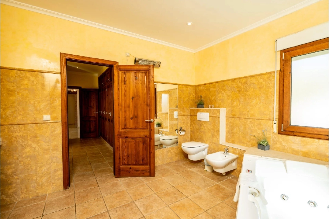 villa en Javea en venta, superficie 332 m², aire acondicionado, 4 dormitorios, 3 banos, piscina, ref.: BS-83440835-11