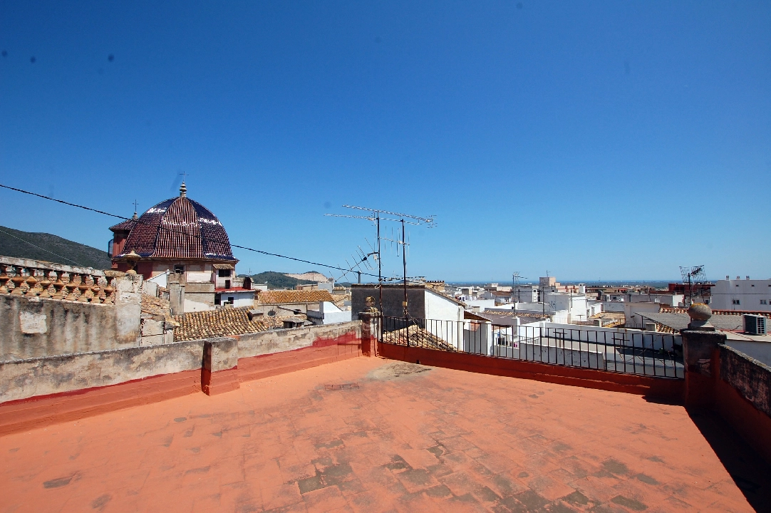 casa de pueblo en Pego en venta, superficie 373 m², ano de construccion 1910, aire acondicionado, parcela 200 m², 5 dormitorios, 2 banos, piscina, ref.: O-V80314D-35