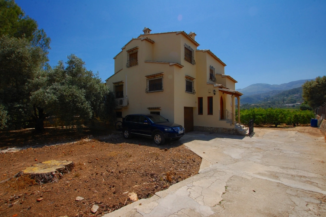 villa en Pego en venta, superficie 289 m², ano de construccion 1985, + calefaccion central, aire acondicionado, parcela 4300 m², 5 dormitorios, 3 banos, piscina, ref.: O-V86714D-18