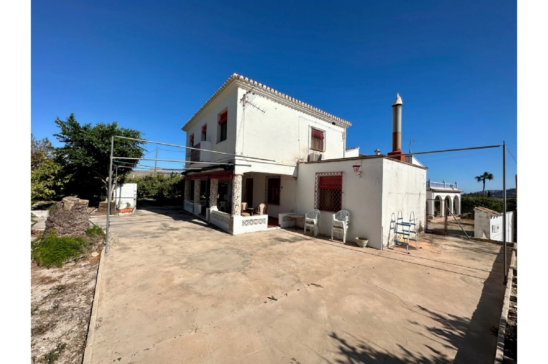 villa en Pego en venta, superficie 120 m², ano de construccion 1972, + estufa, aire acondicionado, parcela 4200 m², 4 dormitorios, 1 banos, piscina, ref.: O-V87714D-4