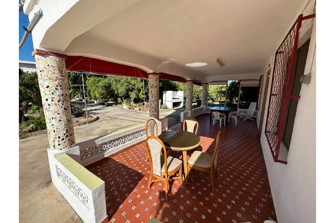 villa en Pego en venta, superficie 120 m², ano de construccion 1972, + estufa, aire acondicionado, parcela 4200 m², 4 dormitorios, 1 banos, piscina, ref.: O-V87714D-5