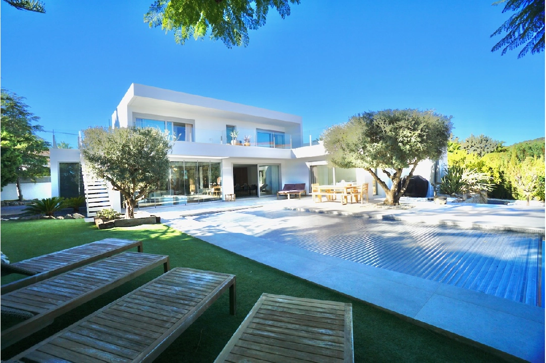 villa en Benissa(La Fustera) en venta, superficie 308 m², aire acondicionado, parcela 850 m², 4 dormitorios, 3 banos, piscina, ref.: CA-H-1723-AMBI-41