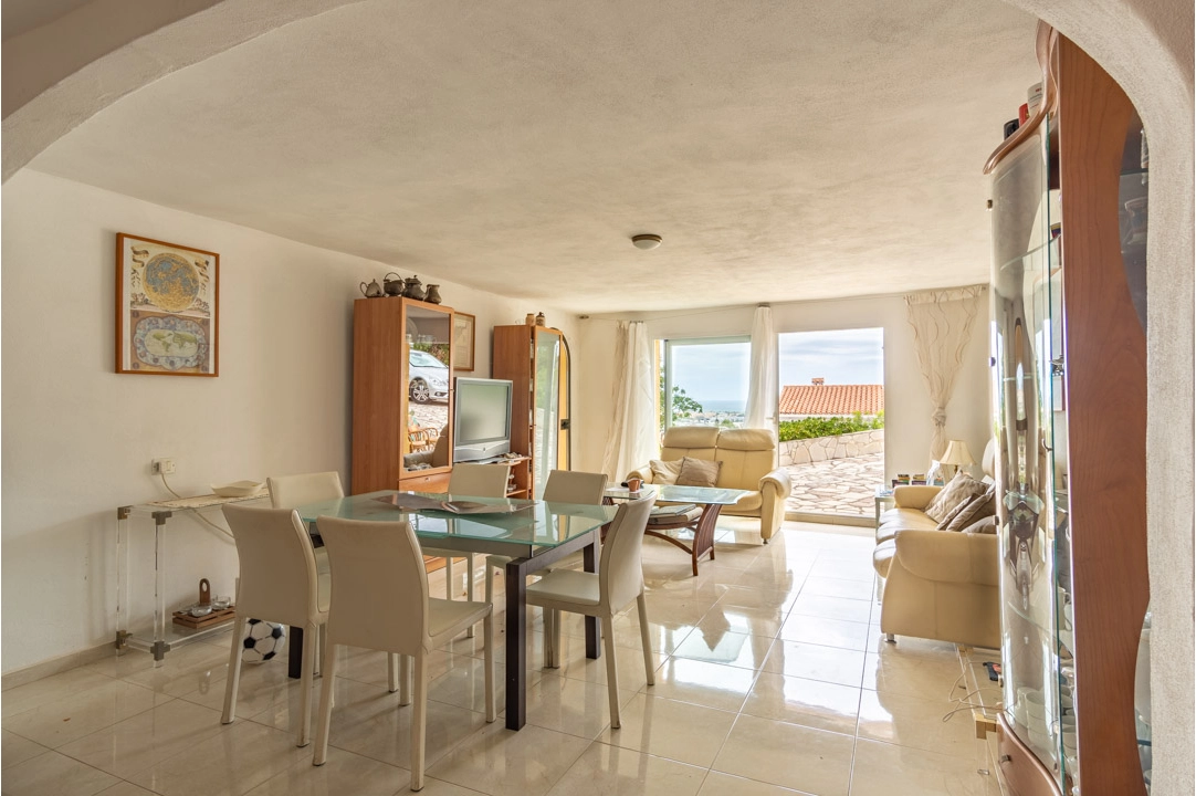 villa en Denia(La Pedrera) en venta, superficie 206 m², aire acondicionado, parcela 880 m², 5 dormitorios, 4 banos, ref.: BP-8104DEN-6