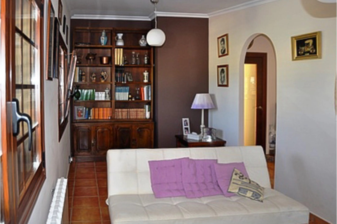 villa en Denia(Sisques) en venta, superficie 550 m², parcela 11500 m², 5 dormitorios, 4 banos, ref.: BP-8164DEN-33