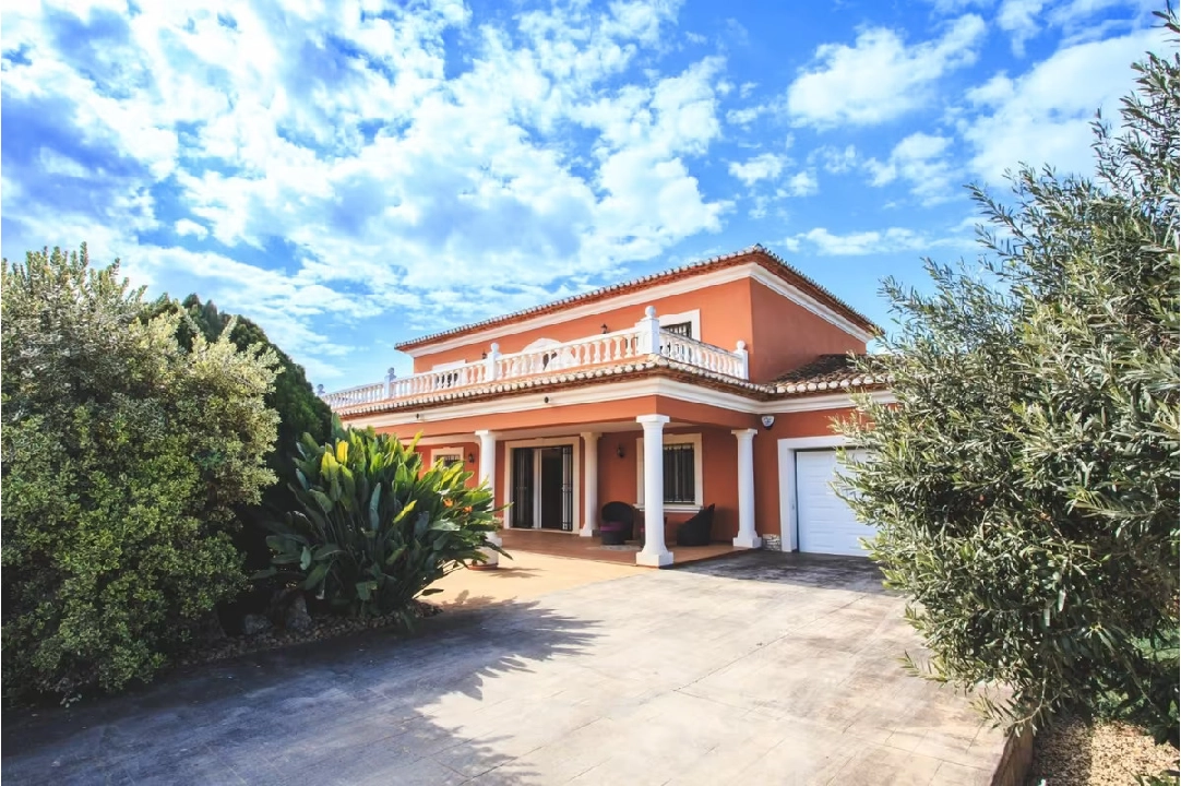 villa en Denia(Torrecarrals) en venta, superficie 442 m², estado neat, + calefaccion central, parcela 4441 m², 3 dormitorios, 4 banos, piscina, ref.: MNC-0124-5