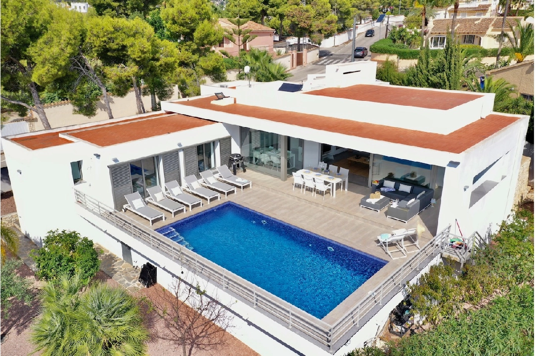 villa en Benissa(Baladrar) en venta, superficie 222 m², aire acondicionado, parcela 966 m², 3 dormitorios, 2 banos, piscina, ref.: CA-H-1755-AMB-17