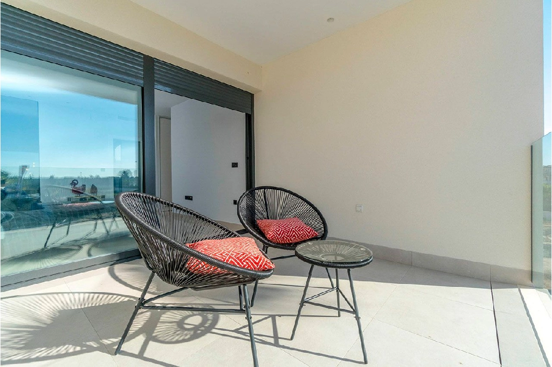 villa en La Marina en venta, superficie 235 m², estado first owner, aire acondicionado, parcela 272 m², 3 dormitorios, 3 banos, piscina, ref.: HA-MAN-246-E01-14