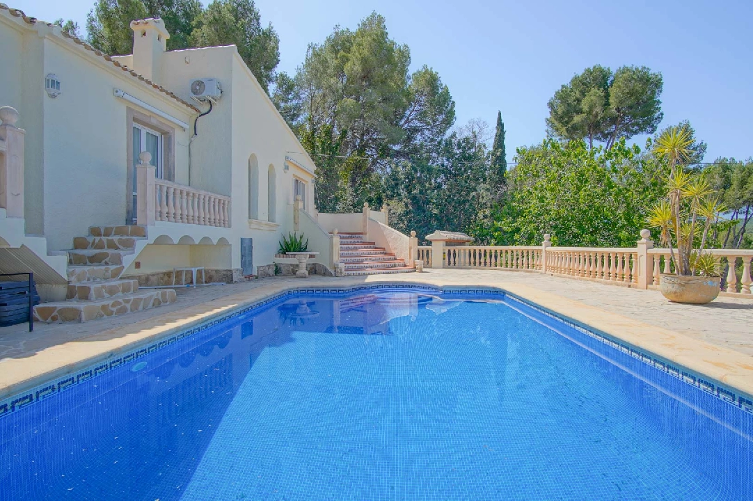 villa en Javea(Rafalet) en venta, superficie 122 m², aire acondicionado, parcela 976 m², 3 dormitorios, 2 banos, piscina, ref.: BP-8168JAV-41