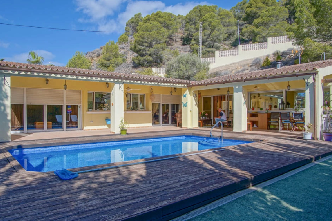 villa en Altea(La Vieja) en venta, superficie 178 m², aire acondicionado, parcela 1347 m², 3 dormitorios, 2 banos, ref.: BP-7055ALT-1