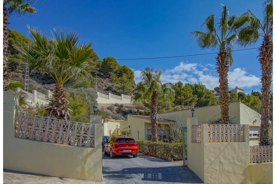 villa en Altea(La Vieja) en venta, superficie 178 m², aire acondicionado, parcela 1347 m², 3 dormitorios, 2 banos, ref.: BP-7055ALT-32