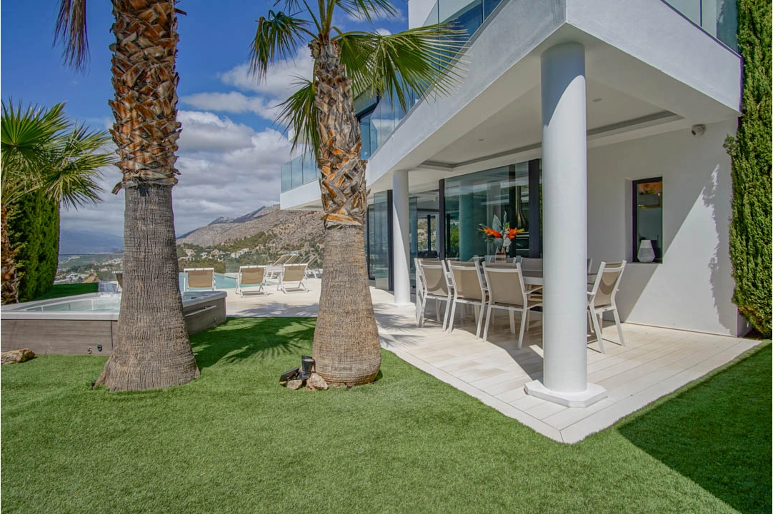 villa en Altea(Altea Hills) en venta, superficie 547 m², aire acondicionado, parcela 908 m², 6 dormitorios, 5 banos, piscina, ref.: BP-7056ALT-11