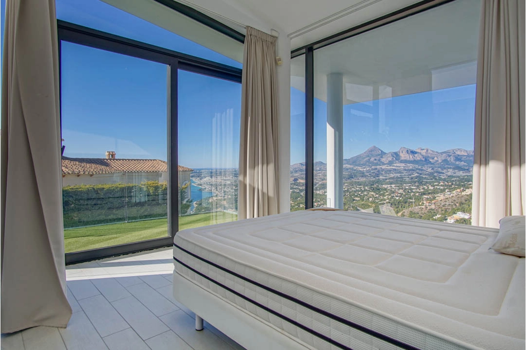 villa en Altea(Altea Hills) en venta, superficie 547 m², aire acondicionado, parcela 908 m², 6 dormitorios, 5 banos, piscina, ref.: BP-7056ALT-37