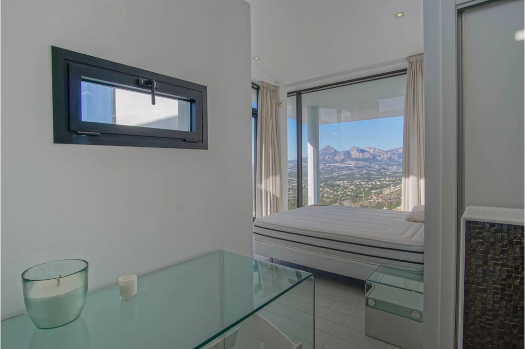 villa en Altea(Altea Hills) en venta, superficie 547 m², aire acondicionado, parcela 908 m², 6 dormitorios, 5 banos, piscina, ref.: BP-7056ALT-38