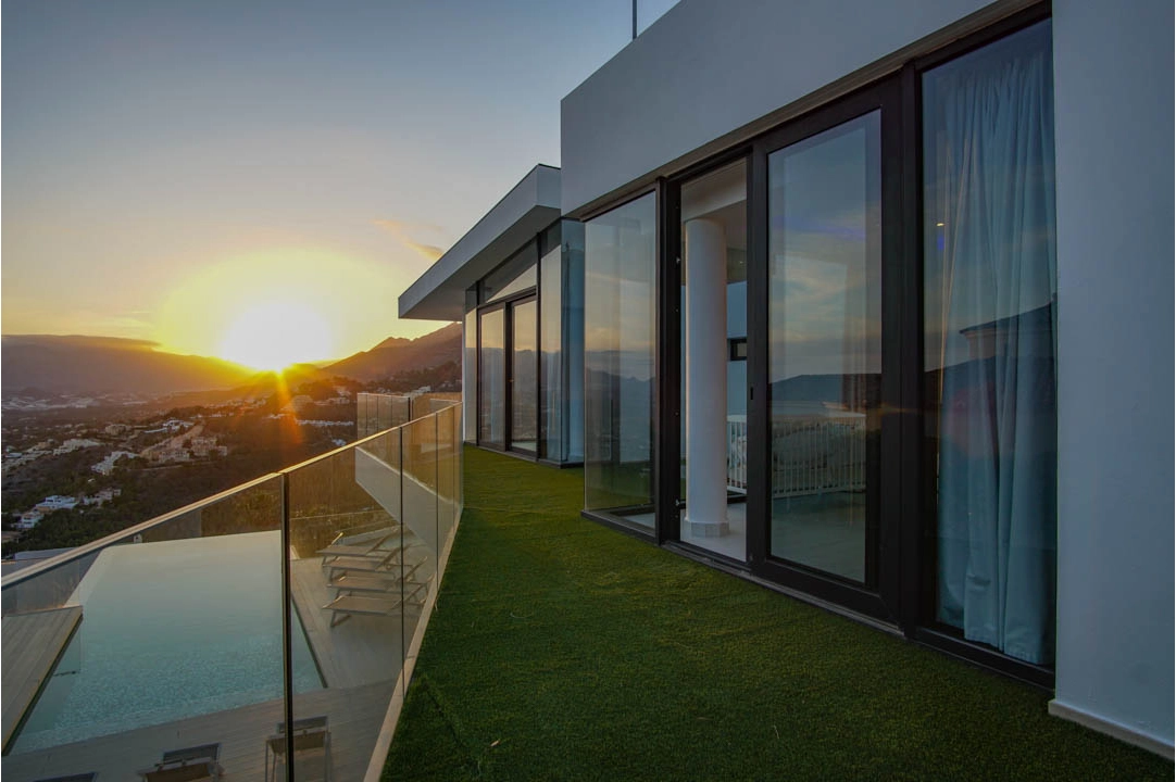 villa en Altea(Altea Hills) en venta, superficie 547 m², aire acondicionado, parcela 908 m², 6 dormitorios, 5 banos, piscina, ref.: BP-7056ALT-50