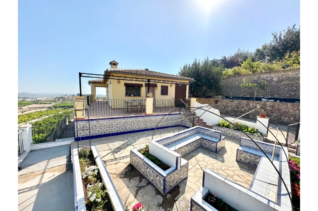 villa en Pego en venta, superficie 201 m², ano de construccion 2006, + KLIMA, aire acondicionado, parcela 3808 m², 4 dormitorios, 4 banos, piscina, ref.: O-V89914-6