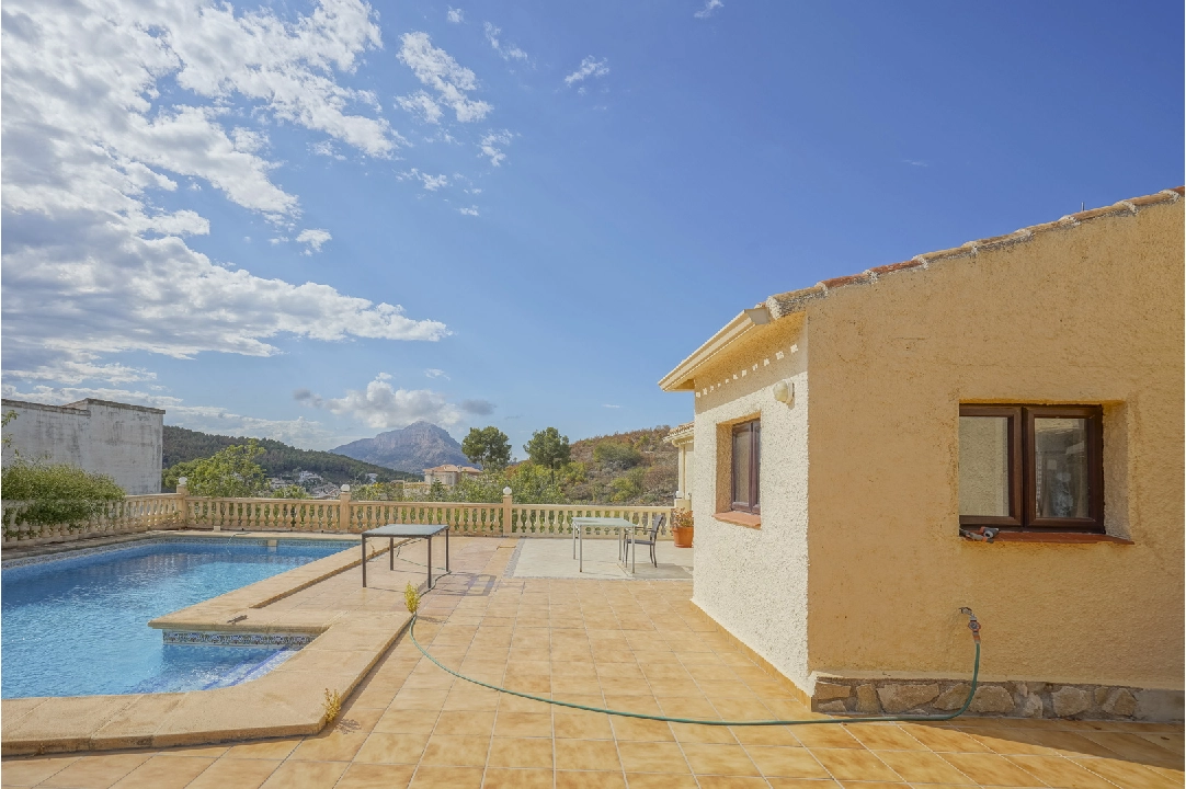 villa en Javea(Pinosol) en venta, superficie 288 m², aire acondicionado, parcela 2135 m², 4 dormitorios, 4 banos, ref.: BP-4386JAV-40