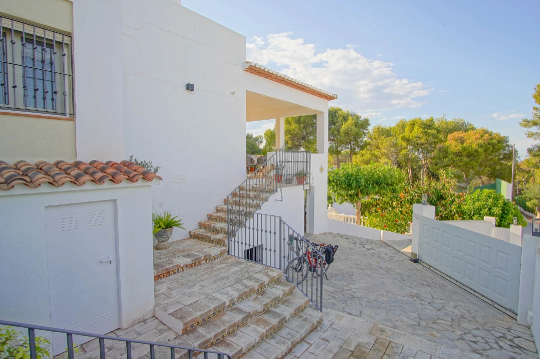 villa en Denia(Las Rotas) en venta, superficie 426 m², aire acondicionado, parcela 5500 m², 6 dormitorios, 4 banos, ref.: BP-8176DEN-17