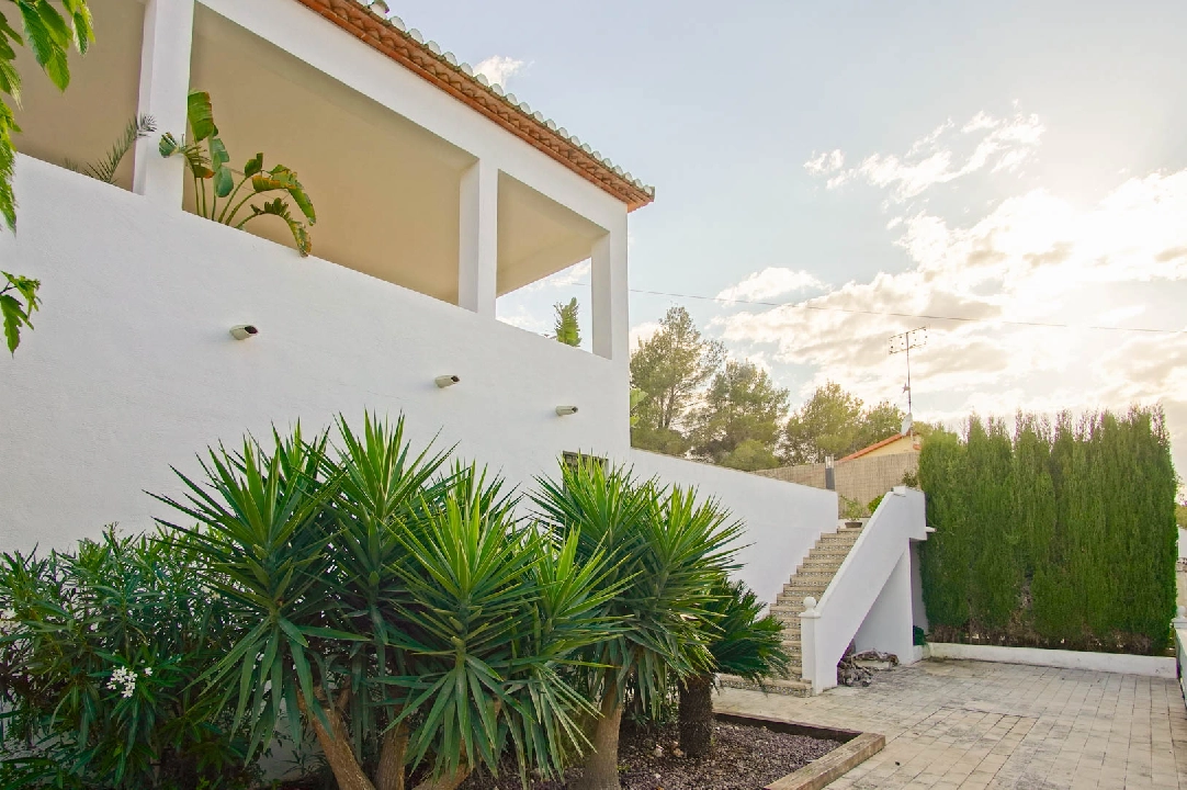 villa en Denia(Las Rotas) en venta, superficie 426 m², aire acondicionado, parcela 5500 m², 6 dormitorios, 4 banos, piscina, ref.: BP-8176DEN-24