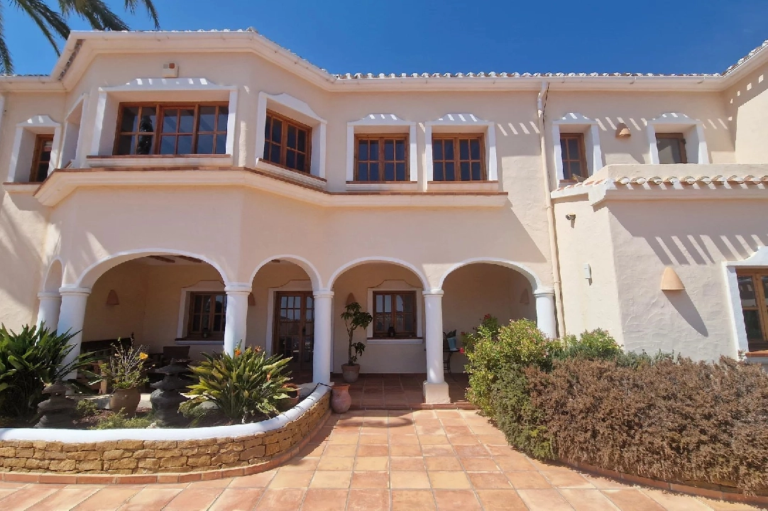 villa en Javea en venta, superficie 719 m², aire acondicionado, 9 dormitorios, 7 banos, piscina, ref.: BS-84918613-42