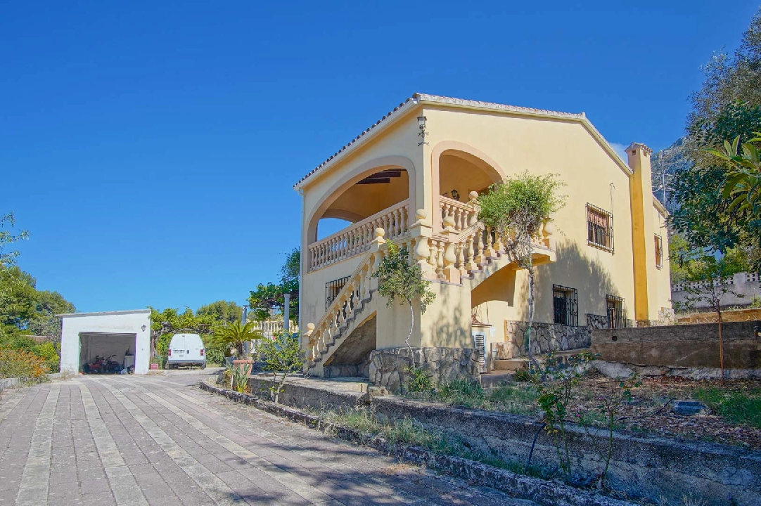 villa en Denia(Campusos) en venta, superficie 321 m², parcela 2459 m², 7 dormitorios, 4 banos, ref.: BP-8184DEN-22