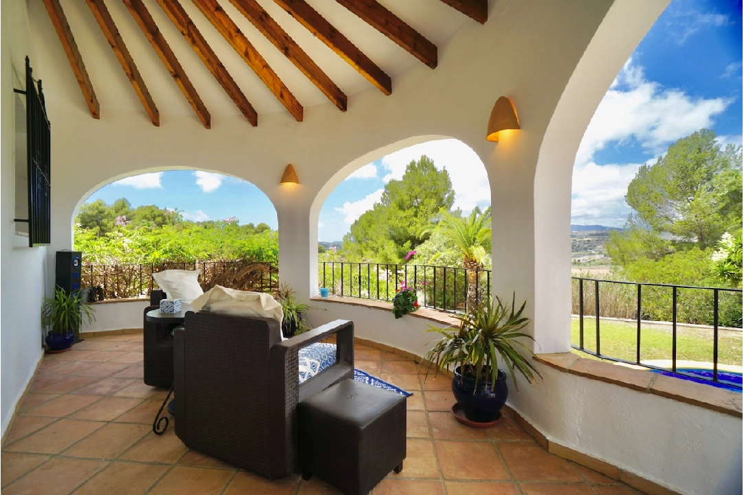 villa en Moraira(Moraira Alcasar) en venta, superficie 267 m², aire acondicionado, parcela 972 m², 5 dormitorios, 3 banos, piscina, ref.: CA-H-1781-AMBI-25