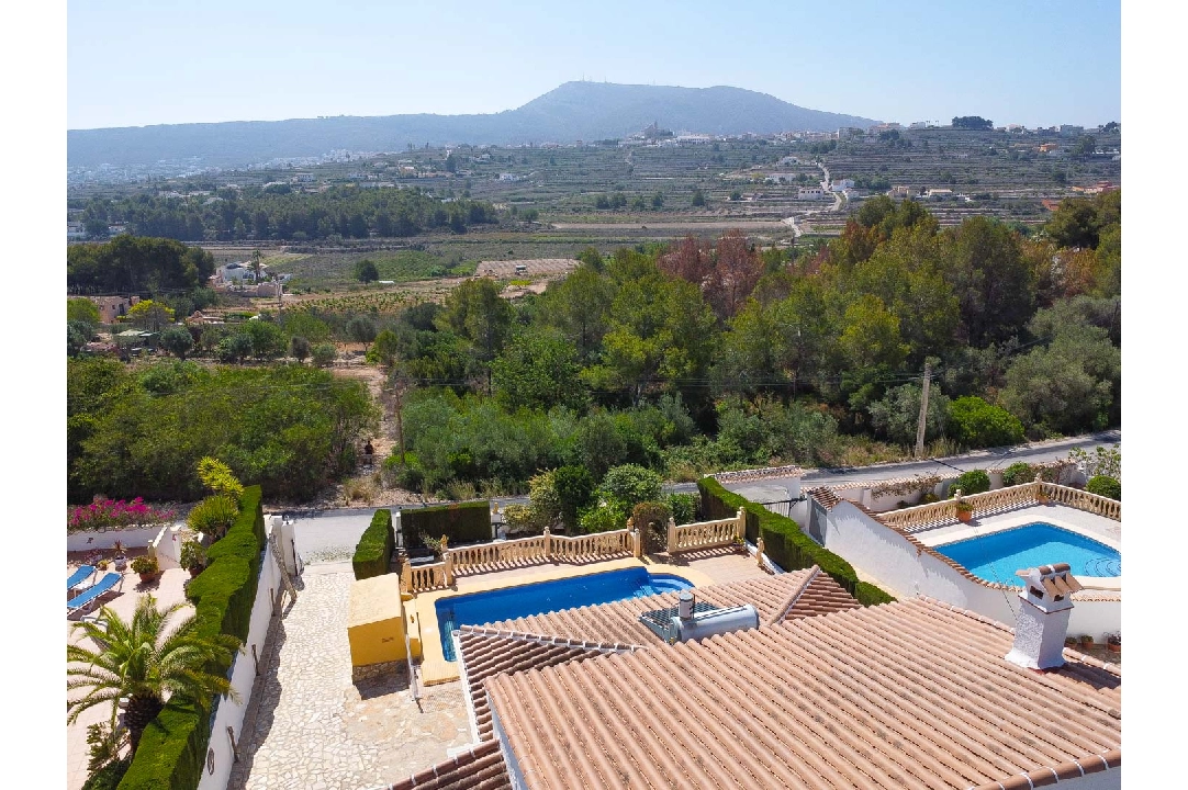 villa en Benitachell(Les Fonts) en venta, superficie 250 m², aire acondicionado, parcela 763 m², 6 dormitorios, 4 banos, piscina, ref.: BP-4406BELL-50