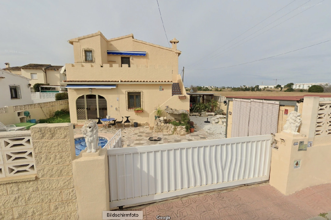 villa en Els Poblets en venta, superficie 124 m², ano de construccion 1982, + calefacción individual, aire acondicionado, parcela 419 m², 4 dormitorios, 2 banos, piscina, ref.: RG-0424-1