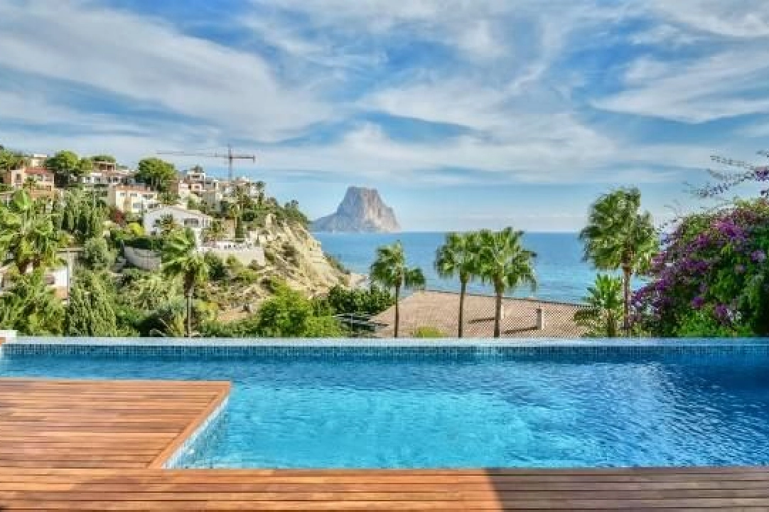 villa en Calpe(La Canuta) en venta, superficie 287 m², aire acondicionado, parcela 900 m², 3 dormitorios, 5 banos, piscina, ref.: COB-2669-10535-2