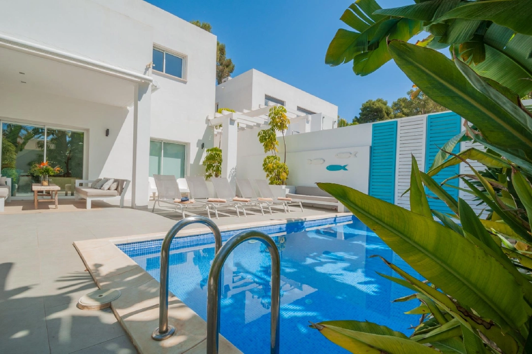 villa en Moraira(El Portet) en venta, superficie 180 m², aire acondicionado, parcela 1300 m², 4 dormitorios, 4 banos, piscina, ref.: COB-3455-10535-8