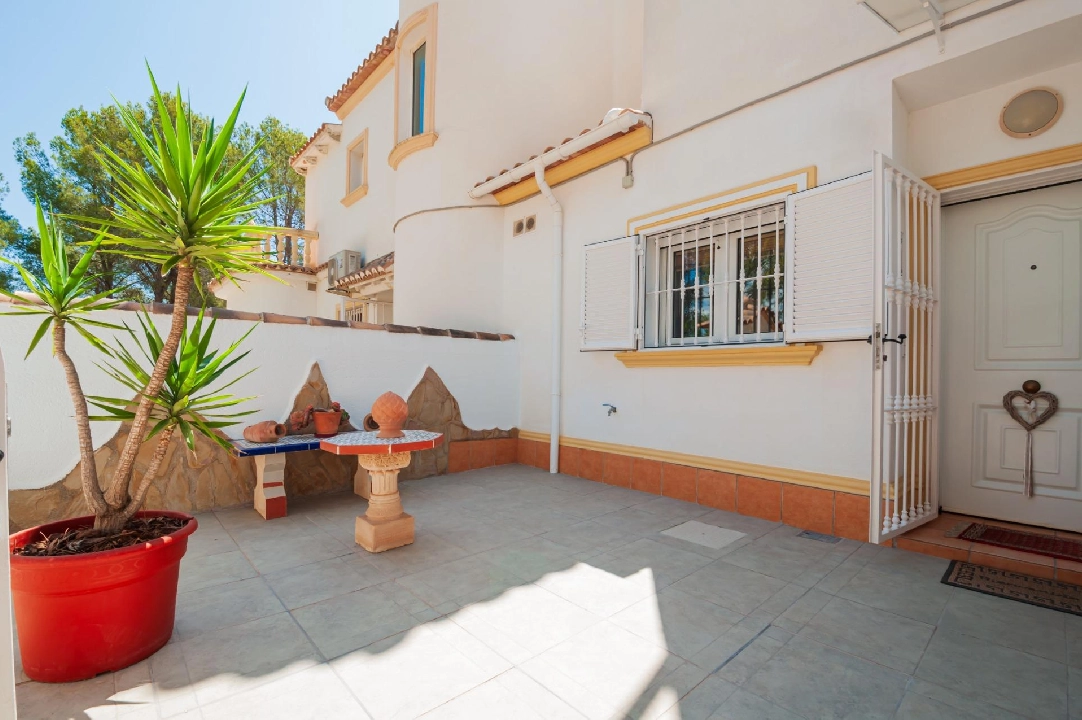 bungalow en Calpe(Garduix) en venta, superficie 110 m², aire acondicionado, 2 dormitorios, 2 banos, piscina, ref.: COB-3468-10535-5