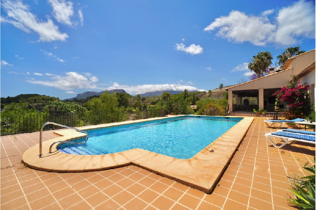 finca en Benissa(Partida Benimarraig) en venta, superficie 385 m², parcela 4815 m², 5 dormitorios, 6 banos, piscina, ref.: CA-F-1785-AMBE-50