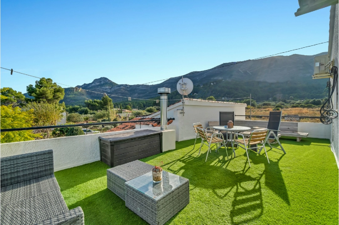 villa en Parcent en venta, superficie 388 m², + calefaccion central, aire acondicionado, parcela 3000 m², 9 dormitorios, 5 banos, piscina, ref.: PV-141-01971P-37