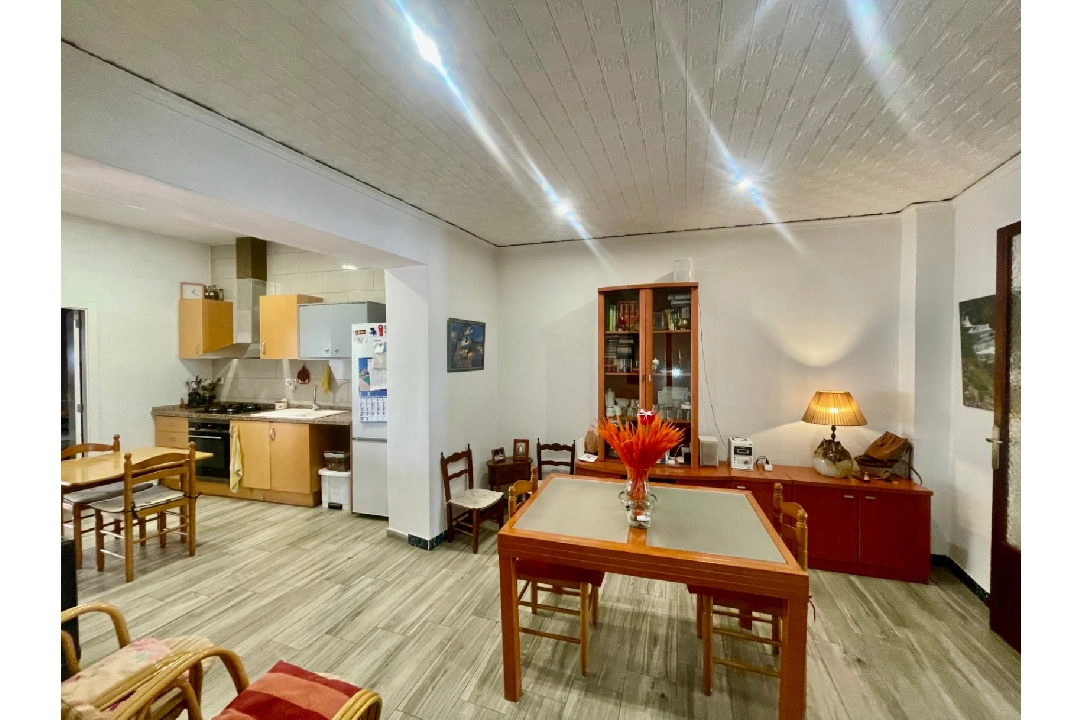 casa de pueblo en Pedreguer en venta, superficie 222 m², + estufa, aire acondicionado, 4 dormitorios, 1 banos, piscina, ref.: PV-141-01940P-17