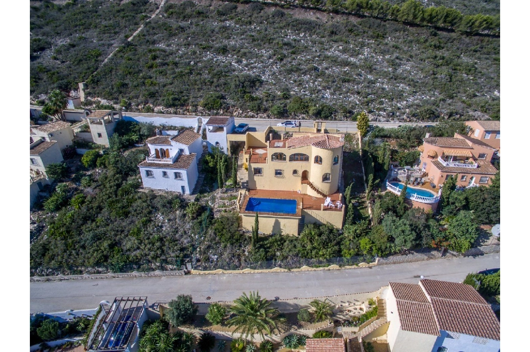 villa en Benitachell en venta, superficie 290 m², ano de construccion 2005, + estufa, aire acondicionado, parcela 950 m², 5 dormitorios, 4 banos, piscina, ref.: AM-11229DA-4