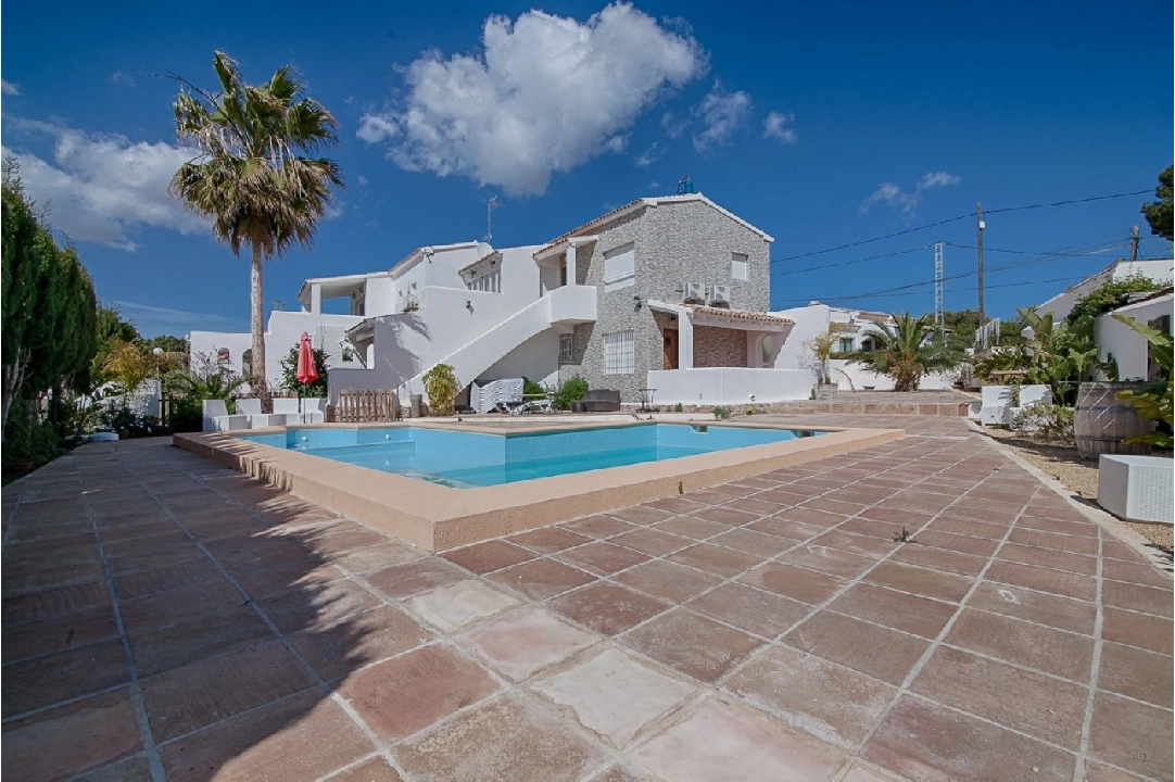 villa en Calpe en venta, superficie 312 m², aire acondicionado, parcela 1010 m², 6 dormitorios, 5 banos, piscina, ref.: AM-11289DA-1