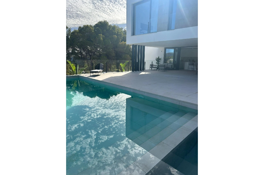 villa en Moraira en venta, superficie 394 m², ano de construccion 2020, aire acondicionado, parcela 800 m², 4 dormitorios, 3 banos, piscina, ref.: AM-11509DA-8