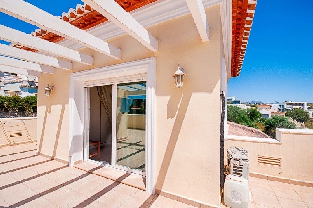 villa en Moraira en venta, superficie 270 m², ano de construccion 2007, aire acondicionado, parcela 797 m², 4 dormitorios, 3 banos, piscina, ref.: AM-11778DA-27