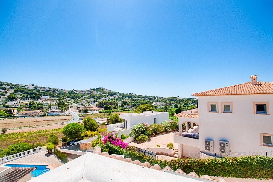 villa en Moraira en venta, superficie 270 m², ano de construccion 2007, aire acondicionado, parcela 797 m², 4 dormitorios, 3 banos, piscina, ref.: AM-11778DA-41