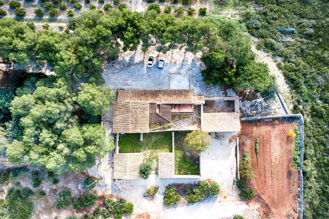 finca en Gata de Gorgos en venta, superficie 450 m², ano de construccion 1900, + estufa, aire acondicionado, parcela 20000 m², 4 dormitorios, 2 banos, piscina, ref.: AM-11846DA-12