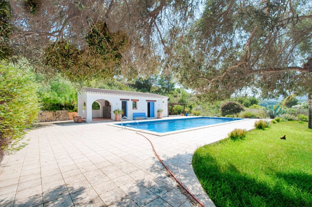 finca en Benissa en venta, superficie 521 m², ano de construccion 2002, aire acondicionado, parcela 19880 m², 4 dormitorios, 3 banos, piscina, ref.: AM-11988DA-11